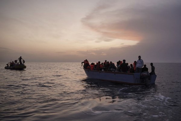Đắm tàu thảm khốc ngoài khơi Senegal