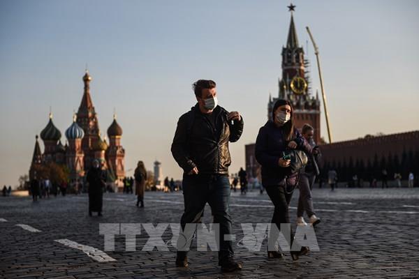 Dịch COVID-19: Số ca mắc mới trong ngày tại Nga cao kỷ lục