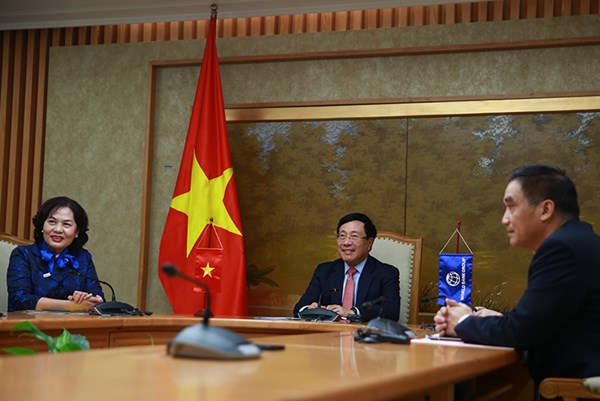 Phó Thủ tướng, Bộ trưởng Ngoại giao đề nghị WB phối hợp cùng đẩy nhanh giải ngân vốn vay