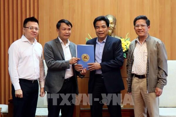 TTXVN chia sẻ khó khăn với đồng bào tỉnh Quảng Nam bị ảnh hưởng do mưa, bão