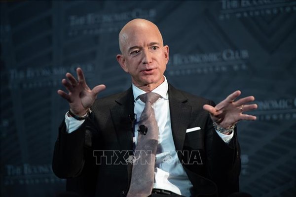 Tỷ phú Jeff Bezos "tăng tốc" bán cổ phiếu Amazon