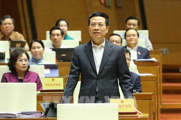 Bộ trưởng Nguyễn Mạnh Hùng: Sẽ triển khai rộng mạng 5G trong năm 2021