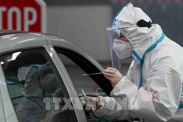 Nhiều nước châu Âu ghi nhận thêm hàng chục nghìn ca mắc mới COVID-19