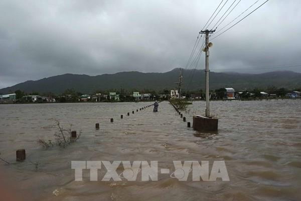 Bão Vamco khả năng mạnh thêm, Trung Bộ còn mưa rất to