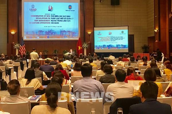 Phổ biến các quy định mới về quản lý rủi ro trong lĩnh vực hải quan