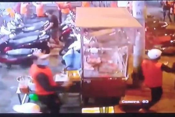 Khởi tố 80 bị can trong vụ "băng nhóm áo cam đập phá quán ốc"