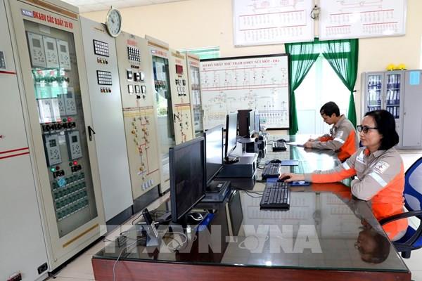 EVNNPC giải quyết cấp điện cho 1.770 khách hàng trung áp