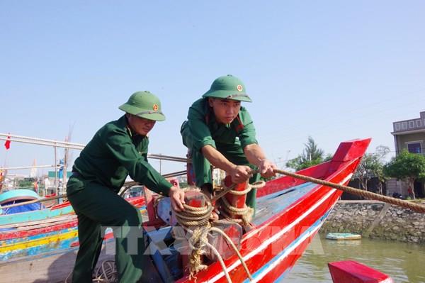 Ứng phó bão số 13: Dừng khai thác bay tại một số sân bay