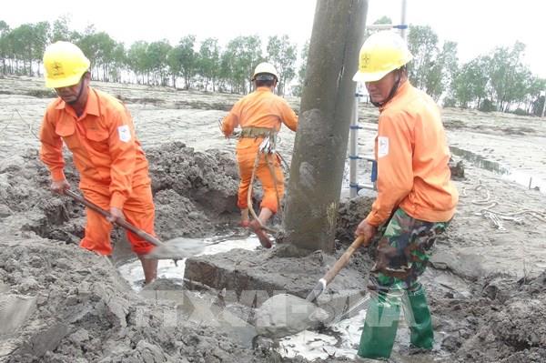 Quảng Bình dự kiến cấp điện trở lại cho toàn bộ khách hàng trong ngày 16/11