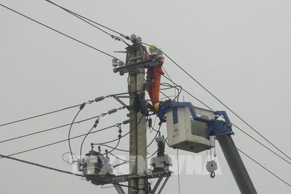 Điện lực Quảng Bình đã đóng điện cho 100% khách hàng