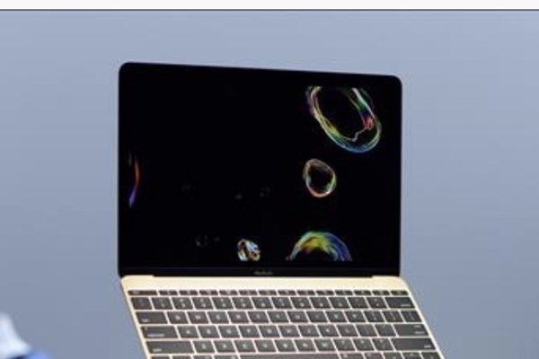 Cục Hàng không Việt Nam lưu ý hành khách mang MacBook Pro 15 inch lên máy bay