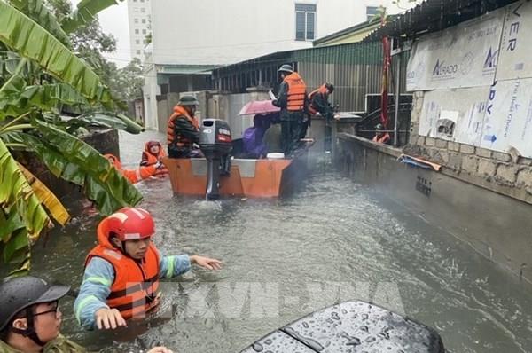 Thủ tướng chỉ đạo khắc phục hậu quả bão số 9, giúp người dân ổn định cuộc sống