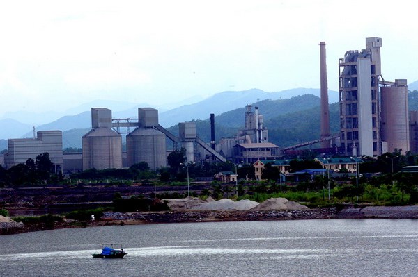 Các nhà máy xi măng ở Hạ Long sẽ dừng hoạt động vào năm 2030