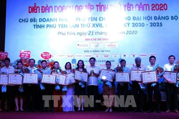 Phú Yên tổ chức diễn đàn doanh nghiệp và đối thoại với lãnh đạo tỉnh