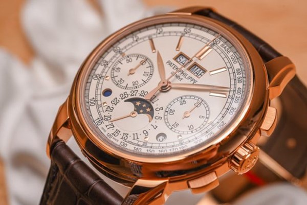 Xuất khẩu đồng hồ Thụy Sĩ sụt giảm mạnh nhất trong 80 năm qua