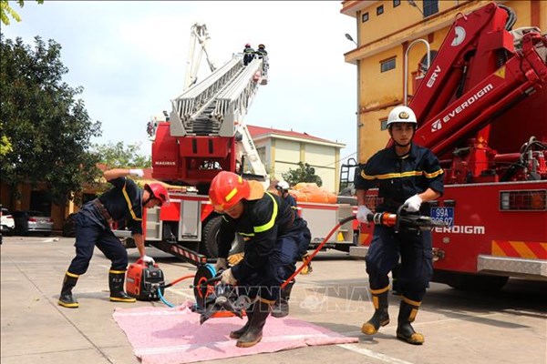 Hà Nội liên tiếp xảy ra các vụ cháy, gây thiệt hại về tài sản