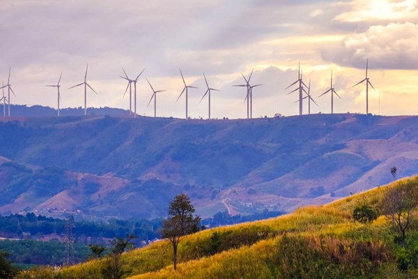 Thái Lan ưu tiên đầu tư năng lượng tái tạo 