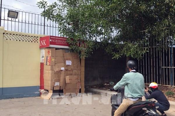 Truy tìm đối tượng đập phá cây ATM tại Bình Dương để trộm tiền