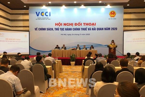 Doanh nghiệp còn khúc mắc gì về chính sách thuế, hải quan?