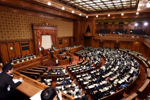 Hạ viện Nhật Bản thông qua hiệp định thương mại với Vương quốc Anh