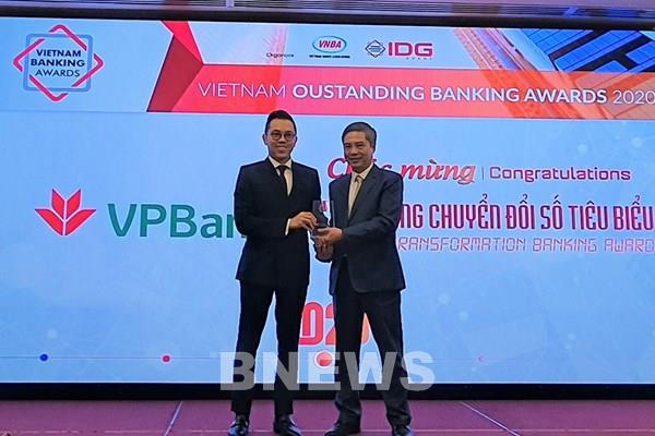 VPBank năm thứ 3 liên tiếp nhận giải “Ngân hàng chuyển đổi số tiêu biểu”
