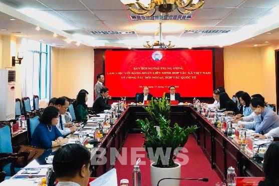 Mở rộng đối ngoại và hợp tác quốc tế trong khu vực hợp tác xã