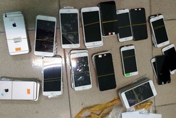 Phát hiện 770 điện thoại iphone không chứng minh được nguồn gốc