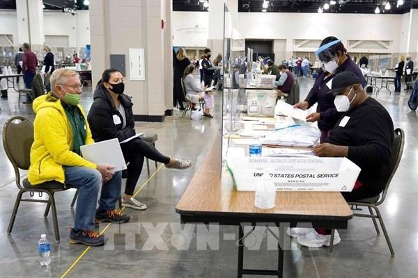 Bầu cử Mỹ 2020: Tổng thống D. Trump tiếp tục kiện tại bang Wisconsin