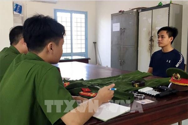 Bắt tạm giam đối tượng giả danh công an để lừa đảo chiếm đoạt tài sản