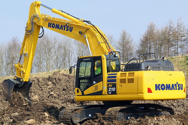 Komatsu sẽ điều chỉnh giá sản phẩm để “giữ chân” khách hàng Đông Nam Á