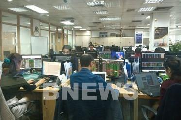 Nhận định chứng khoán từ 13 -17/12: Dòng tiền yếu đi có thể ảnh hưởng đến đà phục hồi của thị trường