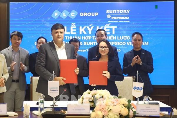 Tập đoàn FLC và Suntory PepsiCo Vietnam ký kết hợp tác chiến lược