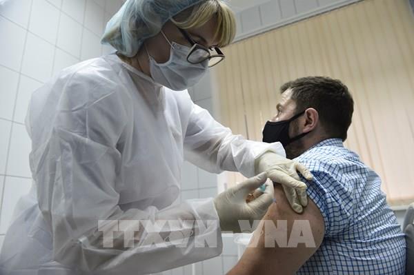 Nga bắt đầu tiêm vaccine trên phạm vi cả nước