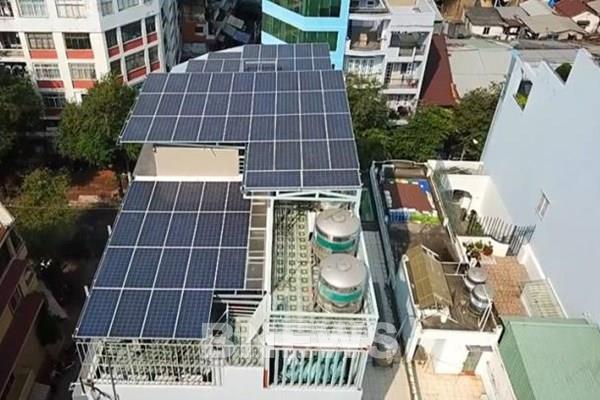 Hộ gia đình bán điện mặt trời có phải kê khai thuế?