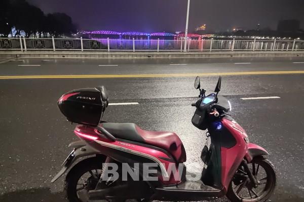 Một khách hàng trải nghiệm đi xuyên Việt bằng xe máy điện PEGA-S