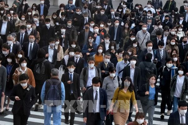 COVID-19: Nhật Bản hối thúc người dân hạn chế hoạt động dịp cuối năm