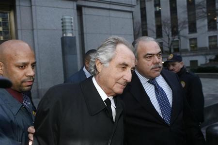 Tiếp tục bồi thường cho các nạn nhân trong vụ lừa đảo của Bernie Madoff