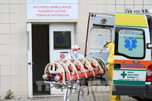 Italy sẽ tiêm vaccine vào tháng 1/2021