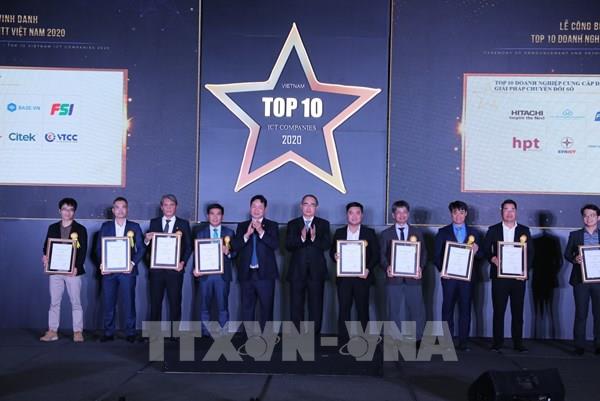 Vinh danh Top 10 doanh nghiệp công nghệ thông tin Việt Nam