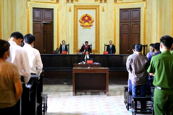 Xét xử vụ án Lê Quốc Tuấn dùng súng AK bắn chết 5 người