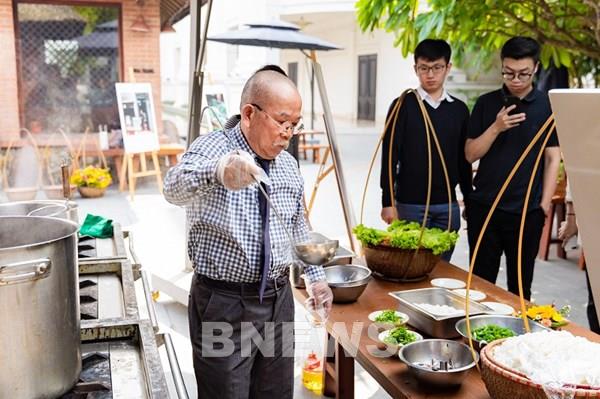 Vinpearl khoe món ăn quốc dân trong Lễ hội phở năm châu