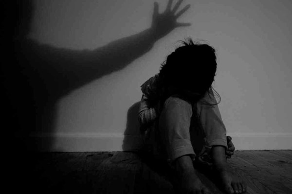 Cà Mau: Bắt khẩn cấp một nghi phạm hiếp dâm trẻ em