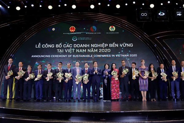 Vinamilk dẫn đầu Top 10 doanh nghiệp bền vững Việt Nam 2020