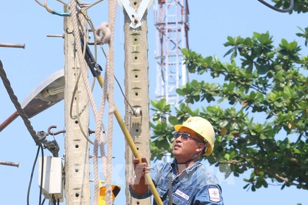 Năm 2021, EVNHCMC sẽ lắp 100% công tơ điện đo đếm từ xa