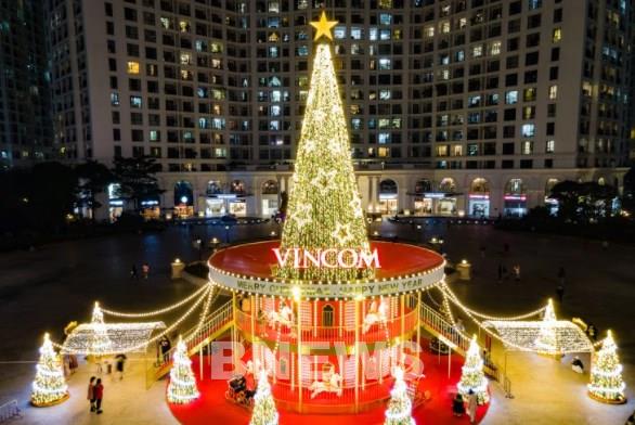 Đón Giáng Sinh 2020 rực rỡ cùng hàng ngàn quà tặng bất ngờ tại Vincom