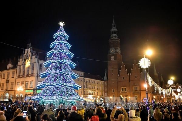 Các nước trên thế giới chuẩn bị đón Giáng sinh