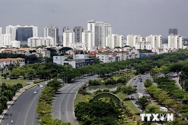 Tp Hồ Chí Minh sẽ tổ chức cho 10.000 hộ gia đình công nhân lao động ở lại đón Tết