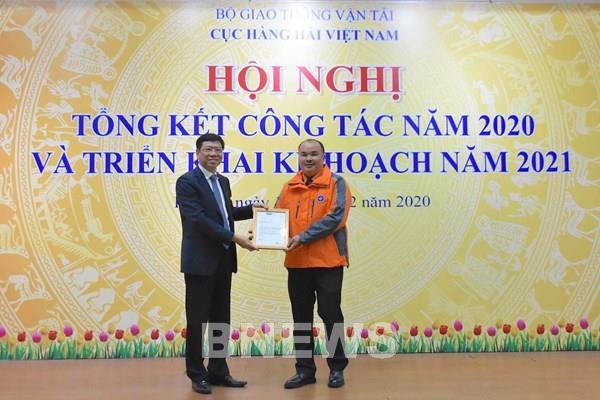 Tổ chức Hàng hải thế giới biểu dương thuyền trưởng tàu cứu nạn Việt Nam