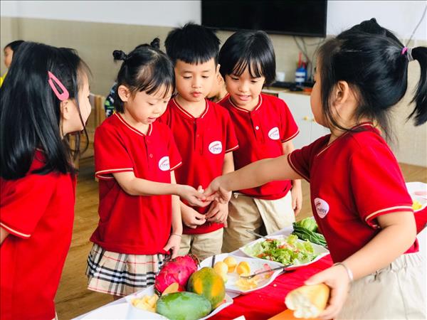 Trường Mầm non Time Way – trao yêu thương nhận hạnh phúc