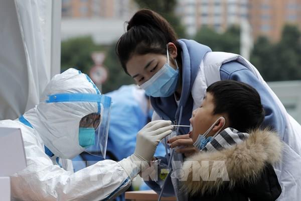 Hong Kong (Trung Quốc) phát hiện 2 ca nhiễm biến thể mới của virus SARS-CoV-2